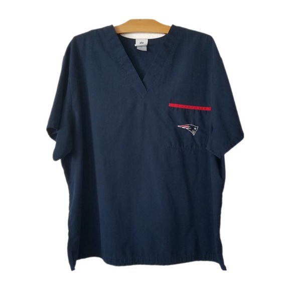 NFL  Apparel Other - NFL NEW ENGLAND PATRIOTS Mens XL Scrubs Short Sleeve Shirt Logo Medical Blue